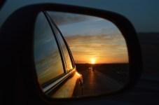 rear-view-mirror-835085_1280